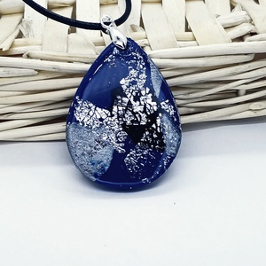 Kék-ezüst nyaklánc, sühető gyurma medál, Ékszer, Nyaklánc, Medálos nyaklánc, Ékszerkészítés, Gyurma, MESKA