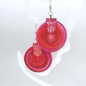 Rusztikus pink-piros fülbevaló1  - ékszer - fülbevaló - lógós kerek fülbevaló - Meska.hu