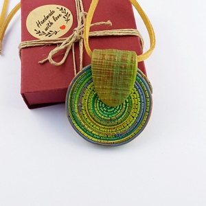 Zöld rusztikus spirális nyaklánc - ékszer - nyaklánc - medálos nyaklánc - Meska.hu