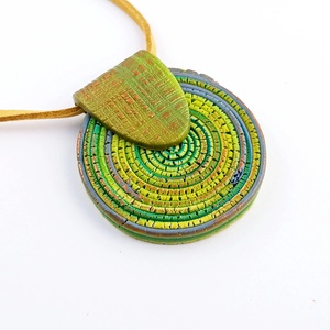 Zöld rusztikus spirális nyaklánc - Meska.hu