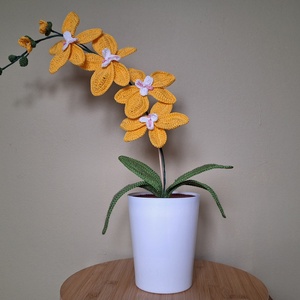 Horgolt orchidea kaspóban - sárga, Otthon & Életmód, Dekoráció, Dísztárgy, Horgolás, MESKA