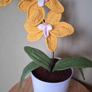 Horgolt orchidea kaspóban - sárga - otthon & életmód - dekoráció - dísztárgy - Meska.hu