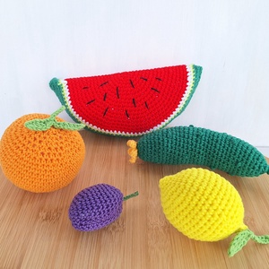 Horgolt zöldség-gyümölcs 5 db / csomag - Meska.hu