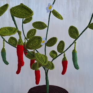 Horgolt cserepes chilipaprika - otthon & életmód - dekoráció - dísztárgy - Meska.hu