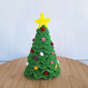 Horgolt karácsonyfa dekoráció - karácsony - karácsonyi lakásdekoráció - karácsonyfa, grincsfa - Meska.hu