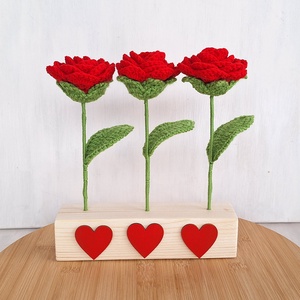 Horgolt rózsás asztali dísz - Meska.hu