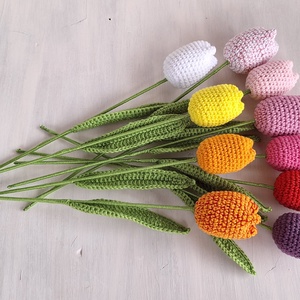 Horgolt tulipán - otthon & életmód - virágdekoráció - virágok - szálas virág - Meska.hu