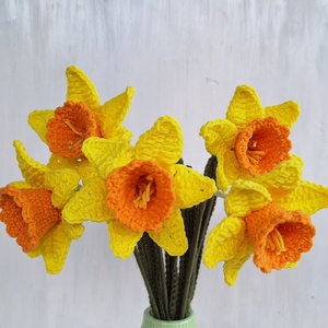 Horgolt nárcisz - otthon & életmód - virágdekoráció - virágok - szálas virág - Meska.hu