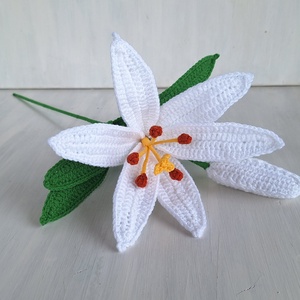 Horgolt liliom - otthon & életmód - virágdekoráció - virágok - szálas virág - Meska.hu