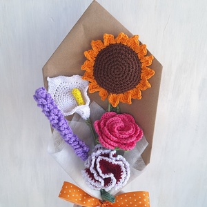 Horgolt virágcsokor - Meska.hu