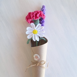 Horgolt virágcsokor � levendula, margaréta és szegfű - Meska.hu