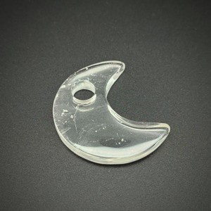 Hegyikristály medál átfúrt félhold 30mm, Ékszer, Nyaklánc, Medál, , MESKA