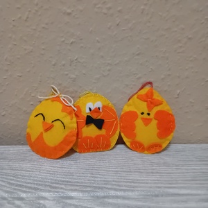 Húsvéti csibék - otthon & életmód - dekoráció - fali és függő dekoráció - függődísz - Meska.hu