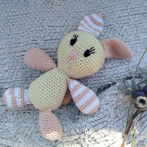 Nyuszis babaköszöntő csomag - baba - mama - babalátogató ajándékcsomag - Meska.hu