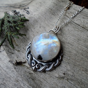 Ezüst medál Ag925/1000  Holdkő (Rainbow Moonstone) - ékszer - nyaklánc - medál - Meska.hu
