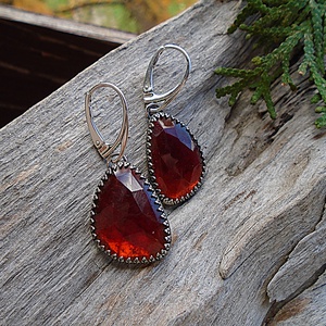 Ezüst  fülbevaló Ag925  Gránát - ékszer - fülbevaló - lógó fülbevaló - Meska.hu