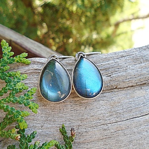Ezüst Labradorit fülbevaló - ékszer - fülbevaló - lógó fülbevaló - Meska.hu