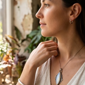 Ezüst medál Ag925/1000  Holdkő (Rainbow Moonstone) - ékszer - nyaklánc - medál - Meska.hu