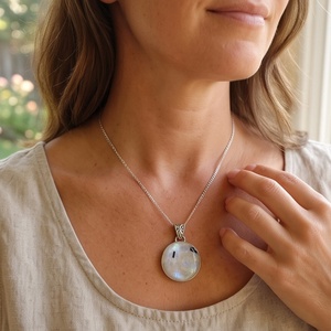 Ezüst medál Ag925/1000  Holdkő (Rainbow Moonstone) - ékszer - nyaklánc - medál - Meska.hu