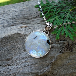 Ezüst medál Ag925/1000  Holdkő (Rainbow Moonstone) - ékszer - nyaklánc - medál - Meska.hu