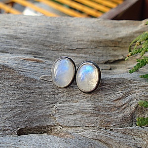 Ezüst Pötty  fülbevaló Ag925 Holdkő (Rainbow Moonstone) - ékszer - fülbevaló - pötty fülbevaló - Meska.hu