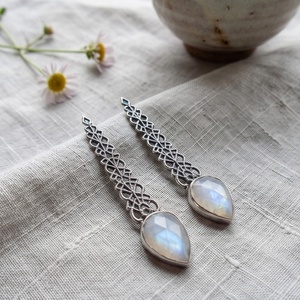 Ezüst Pötty  fülbevaló Ag925 Holdkő (Rainbow Moonstone) - ékszer - fülbevaló - pötty fülbevaló - Meska.hu