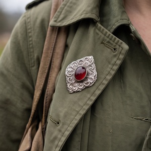 Ón bross - Gránát  - ékszer - kitűző és bross - Meska.hu