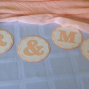 Férj-feleség(MR-MRS) tábla - esküvői fotózáshoz, dekorációhoz -  - Meska.hu
