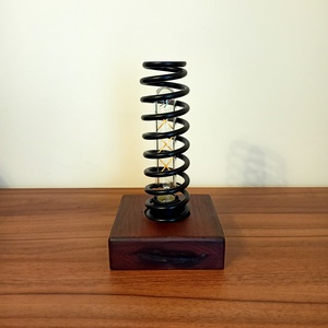 Dekor lámpa Rugó dizájn  - Meska.hu