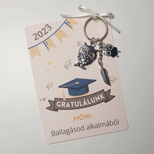 Ballagási ajándékozó kártya - baglyos kulcstartóval, névre szóló, (diplomaosztó ajándék, ballagási ajándék) - otthon & életmód - papír, írószer - ajándékozás kellékei - ajándékkísérő - Meska.hu