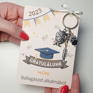 Ballagási ajándékozó kártya - baglyos kulcstartóval, névre szóló, (diplomaosztó ajándék, ballagási ajándék), Otthon & Lakás, Papír írószer, Ajándékkísérő, Papírművészet, Fotó, grafika, rajz, illusztráció, MESKA