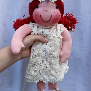 Waldorf jellegű lány baba csipke ruhában; Rongybaba; Játékbaba; Textilbaba  - játék & sport - baba & babaház - öltöztethető baba - Meska.hu