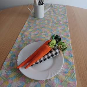 Húsvéti asztali futó - otthon & életmód - konyhafelszerelés, tálalás - tálalás - terítő - Meska.hu