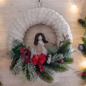 Karácsonyi ajtódísz makramé babával, Karácsony, Adventi díszek, Adventi ajtódísz, Csomózás, Virágkötés, MESKA