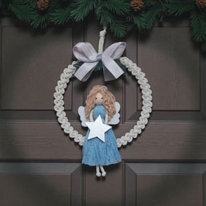 Makramé angyal karácsonyi ajtódísz � kék-ezüst ruhában, csillaggal és masnival - karácsony - karácsonyi lakásdekoráció - karácsonyi ajtódíszek - Meska.hu