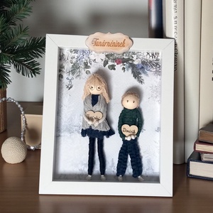 Karácsonyi ajándék tanárnak  Egyedi makramé figurák képkeretben - otthon & életmód - dekoráció - kép & falikép - 3d képek - Meska.hu