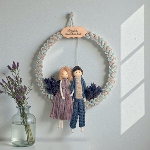 Keresztszülő Ajándék  Egyedi Levendulás Makramé Figurapár Vintage Karikán - otthon & életmód - dekoráció - ajtó- és ablak dekoráció - ajtódísz & kopogtató - Meska.hu