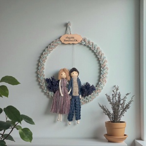 Keresztszülő Ajándék  Egyedi Levendulás Makramé Figurapár Vintage Karikán - otthon & életmód - dekoráció - ajtó- és ablak dekoráció - ajtódísz & kopogtató - Meska.hu