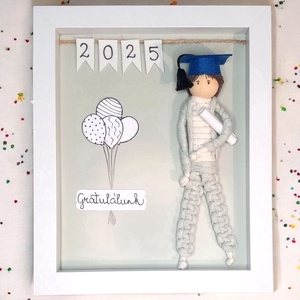 Ballagási ajándék - Személyre szabható makramé fiú 3D képkeretben - Meska.hu