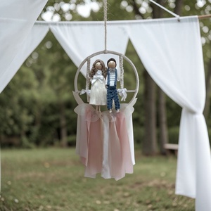 Egyedi esküvői makramé falidísz � menyasszony és vőlegény, névvel � személyre szabható nászajándék - esküvő - emlék & ajándék - nászajándék - ceremónia szett - Meska.hu