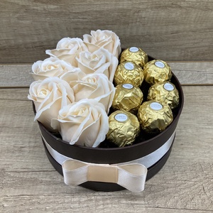 Ferrero bonbonos box - otthon & életmód - dekoráció - virágdísz és tartó - virágbox, virágdoboz - Meska.hu