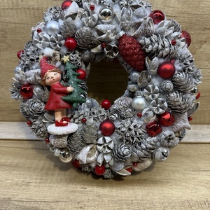 Téli kopogtató kerámia kislánnyal, Karácsony, Adventi díszek, Adventi ajtódísz, Virágkötés, MESKA