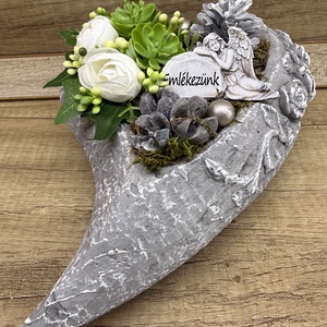 Szív alakú sírdísz boglárkákkal, Otthon & Életmód, Vallás, Temetkezési tárgy, Sírdísz, kegyeleti dísz, Virágkötés, MESKA