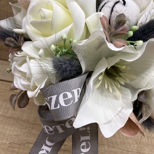  Ballagási csokor kutyussal - otthon & életmód - virágdekoráció - virágok - virágcsokor - Meska.hu