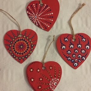 Piros szív, pontozott technikával - 4 darabos készlet, Otthon & Életmód, Dekoráció, Dísztárgy, Festett tárgyak, MESKA