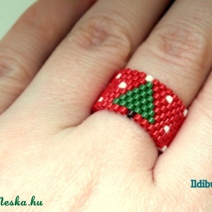 Karácsonyfás gyűrű - ékszer - gyűrű - gyöngyös gyűrű - Meska.hu