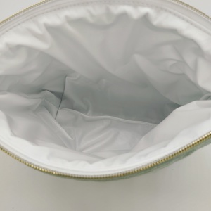 Női neszeszer vízhatlan béléssel- nagy méretű  - táska & tok - neszesszer - Meska.hu