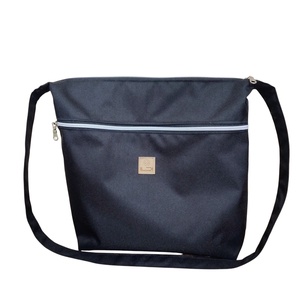 Testtáska / crossbody - fekete  - táska & tok - kézitáska & válltáska - vállon átvethető táska - Meska.hu