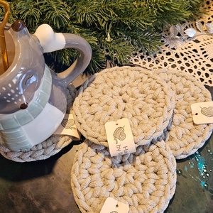 Horgolt poháralátét - otthon & életmód - konyhafelszerelés, tálalás - tálalás - tányér- és poháralátét - Meska.hu