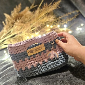 Horgolt kislány táska �� - táska & tok - pénztárca & más tok - pénztárca - gyerek pénztárca - Meska.hu